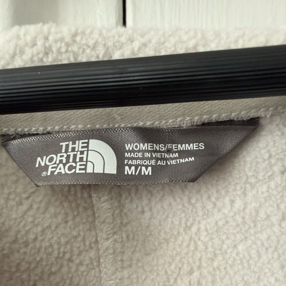 The North Face Women's Cream Jacket - Picture 2 of 6